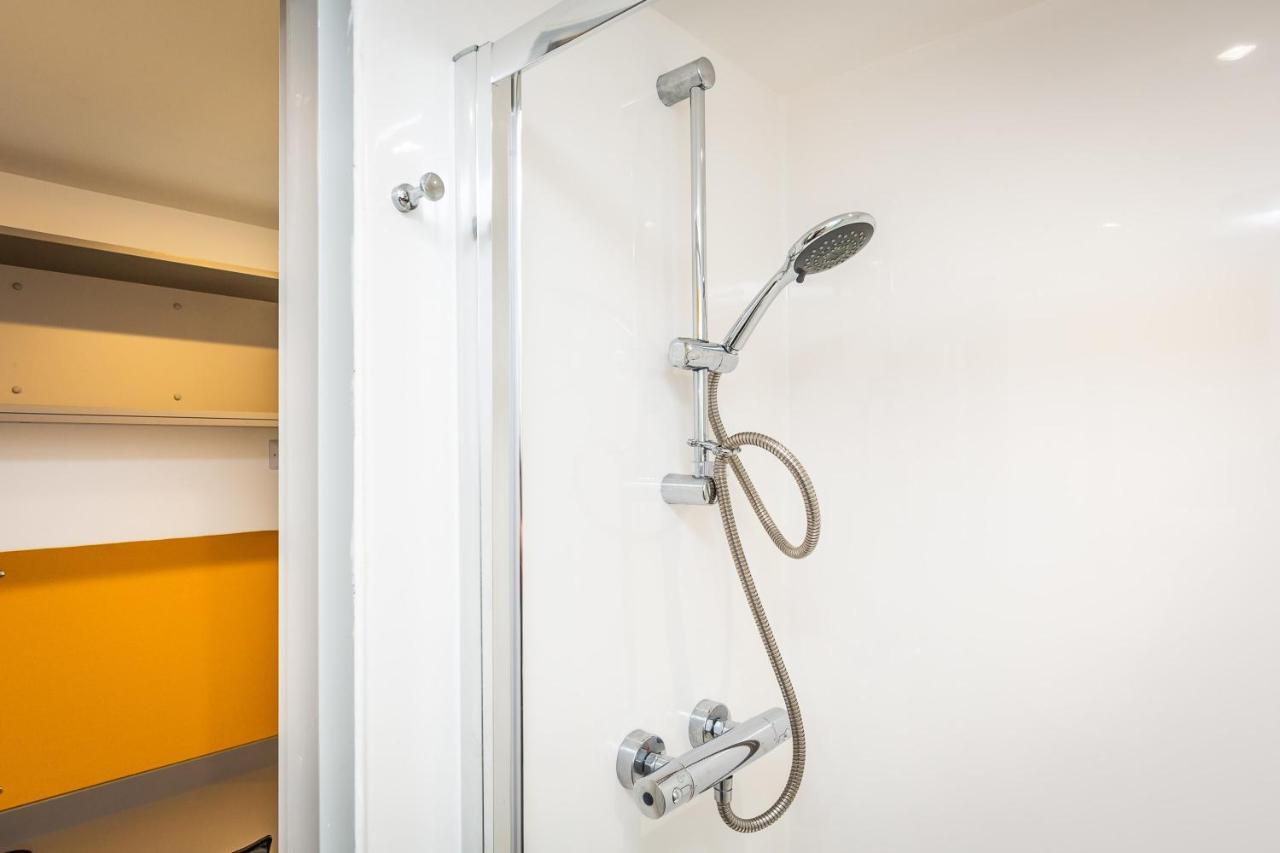 Ensuite Room With Shared Kitchen, Close To Centre Lincoln Esterno foto